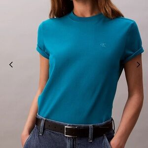 Calvin Klein Boxy T Shirt NWOT